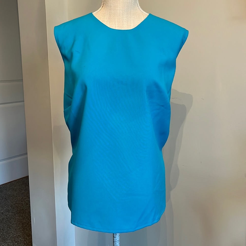 ANTHONY RICHARDS sleeveless blouse